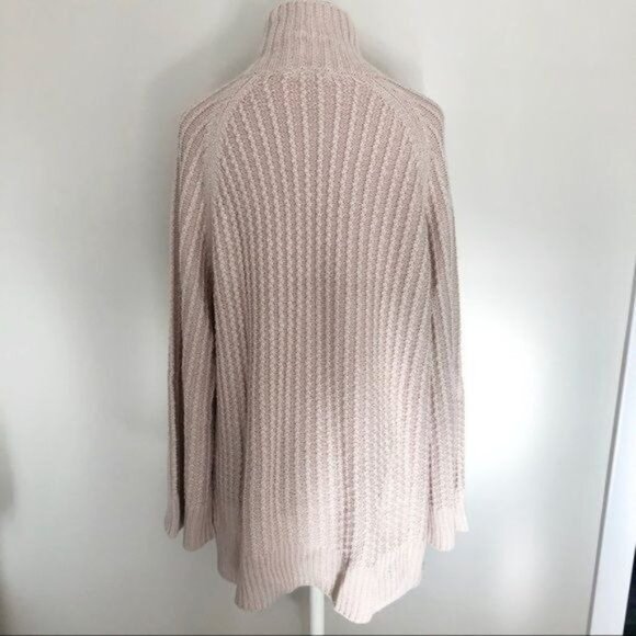 Revolve Pink Stitch Celine Turtleneck Sweater Size Large - Picture 6 of 10